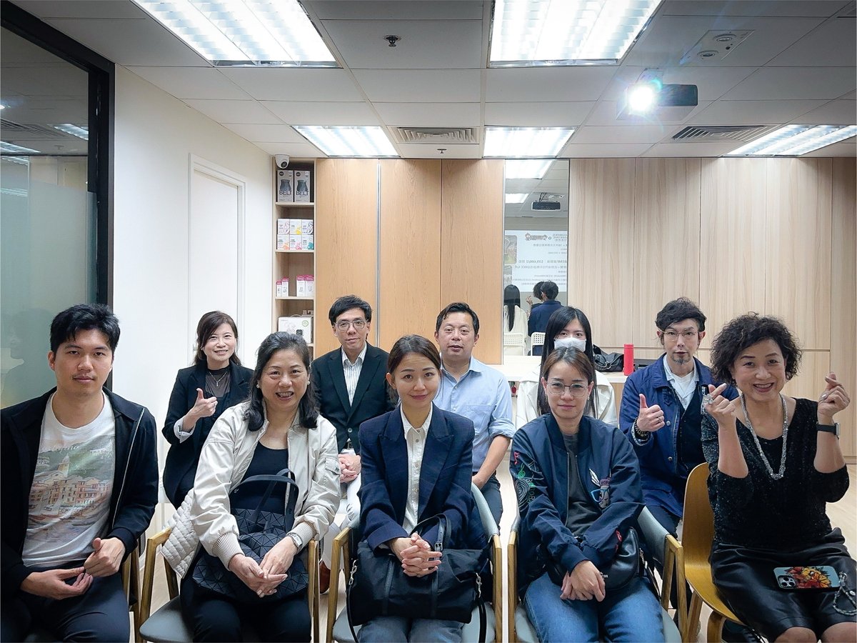 Digital Marketing, Funding, Exhibiting 4_06